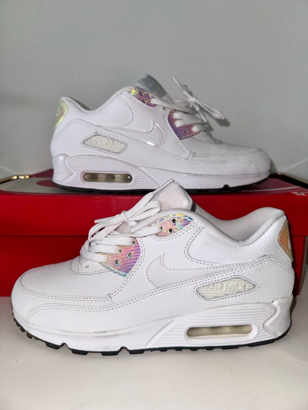 Nike AirMax 90 “iridescent”